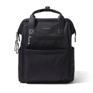 Baggallini Black Men's Backpack with Front Pocket